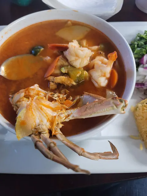 Los Compadres Taqueria