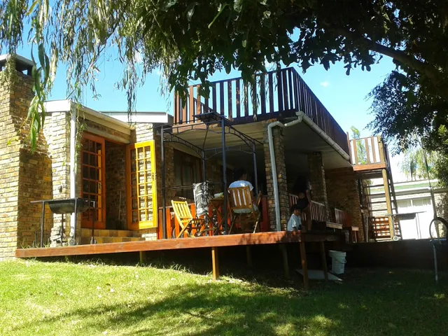 Little Lotta Cottage