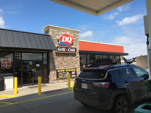 Dairy Queen Grill & Chill