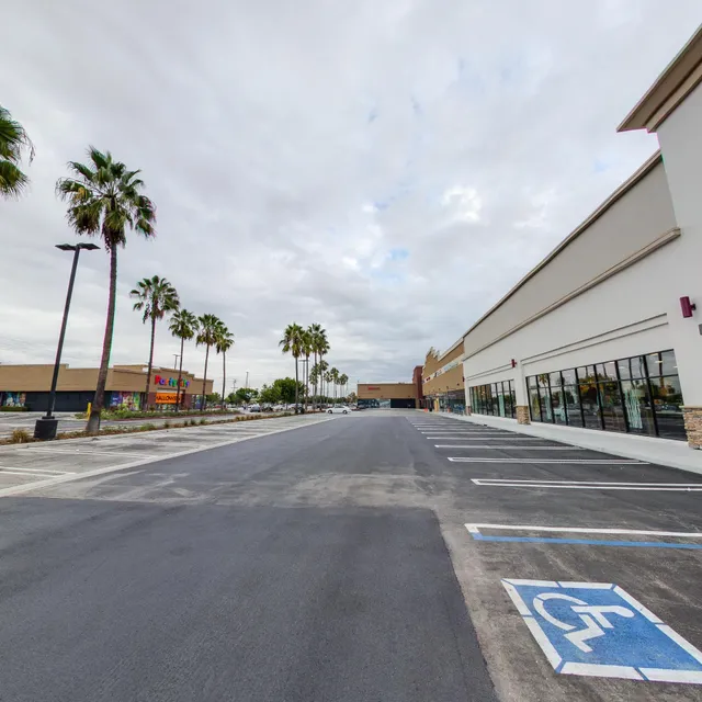 Bob’s Discount Furniture and Mattress Store