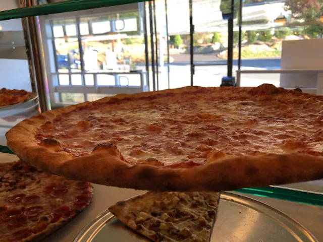 Outpost Pizza Westport