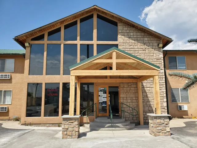 Mountain View Motor Inn LLC