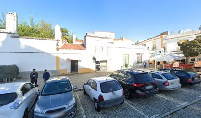 Praça 1º de Maio 23