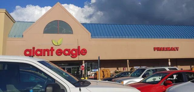 Giant Eagle Supermarket