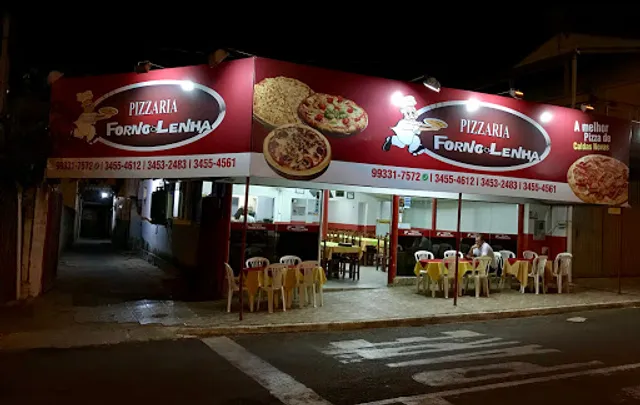 Pizzaria Forno A Lenha