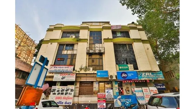 OYO 24950 Hotel Shree Balaji Residency