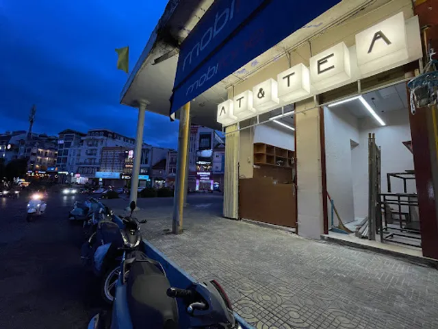 HỒNG TRÀ HOÀ BÌNH - CN Kiot 30-32 Khu Hòa Bình - Đà Lạt