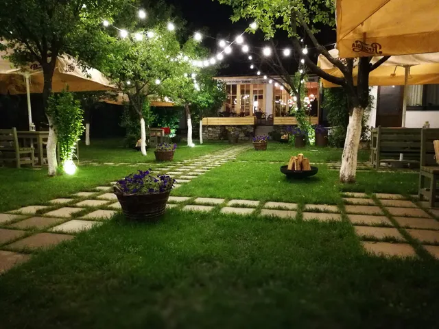 Pensiune Restaurant La Cassa