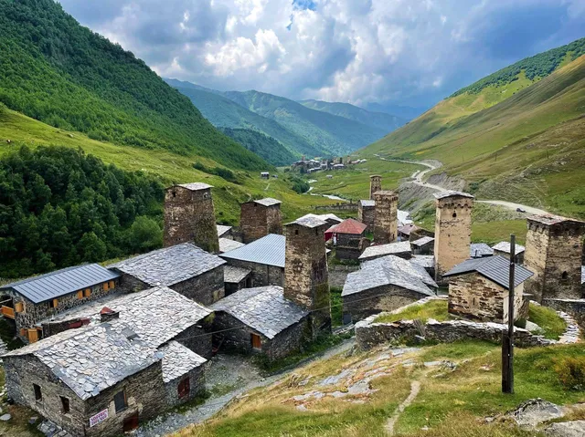 4 views of ushguli cottage