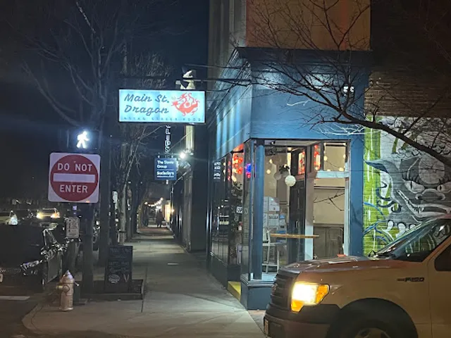 Main St. Dragon