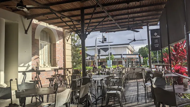 Perrotta's at the Gallery