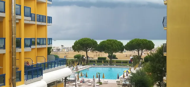 LYONS NORD E SUD APP.T