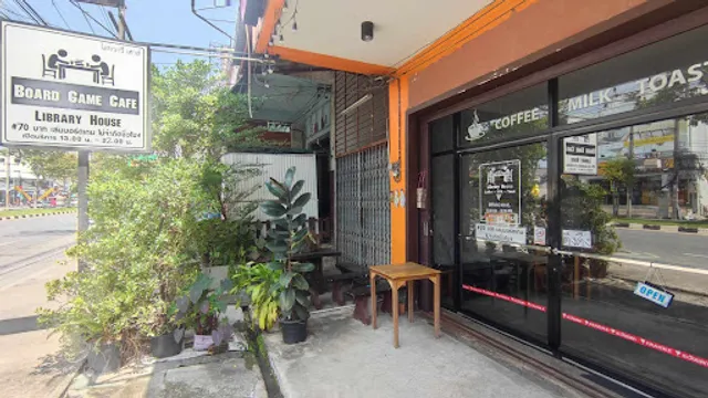 Library House Board Game Cafe