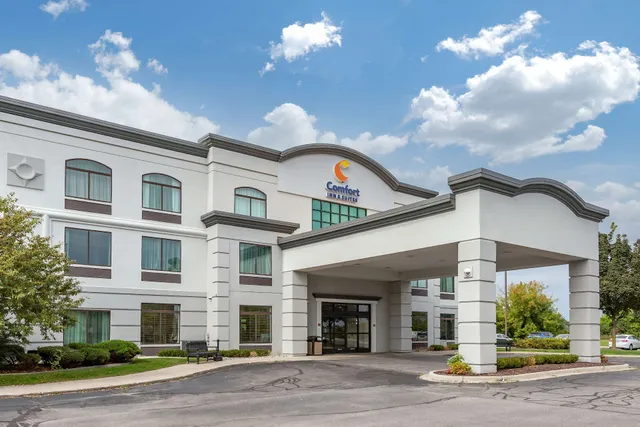 Comfort Inn & Suites Grand Blanc/Flint