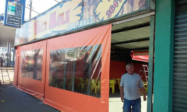 Vaca Mole Espetinhos