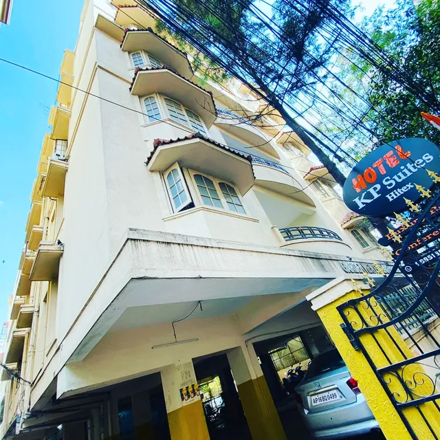 Hotel KP Suites Hitex