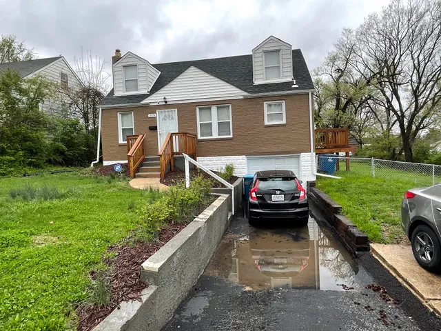 Haywood Hoosman Realty/ H & H Brokerage Group