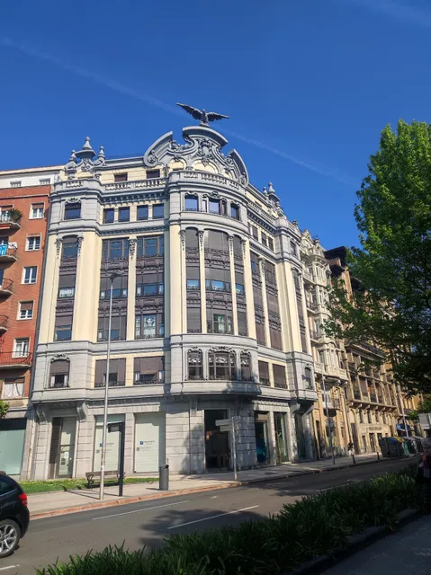 EMAÚS FUNDACION SOCIAL EkoShop Amara