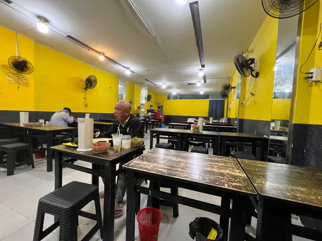 Bún Đậu Mắm Tôm - VUA ĐẬU & BÚN ĐẬU NHÀ VUA - 74 Tân Kỳ Tân Quý.