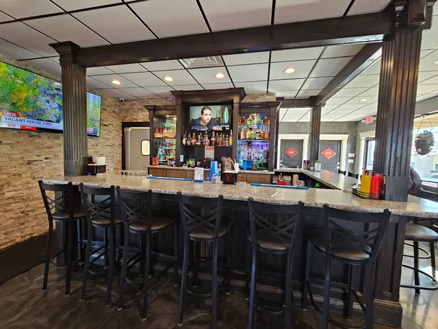 Heather's Wine Nook II