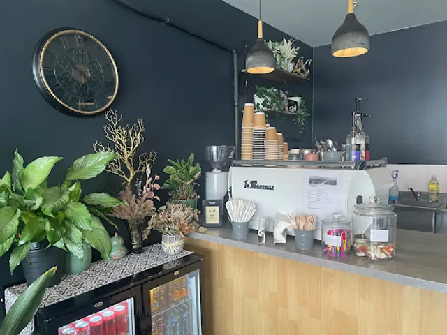 Waffle & Bean Dessert Bar Burleigh Heads