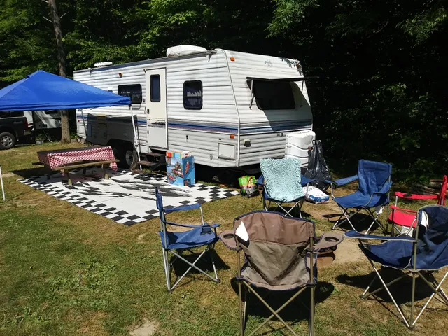 Spruce Row Campground