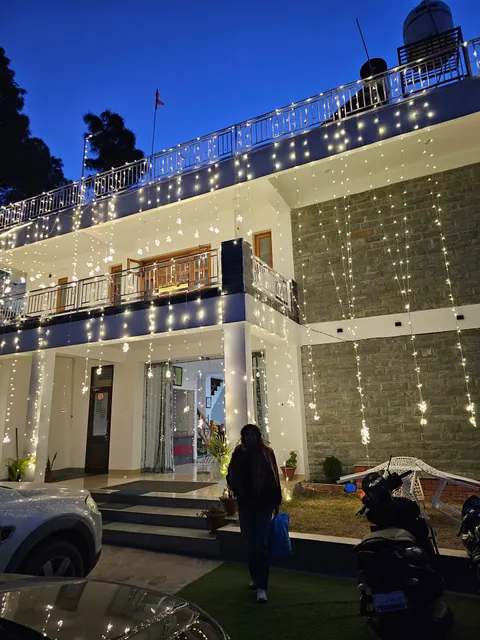 Alaya Stays by ELIVAAS Querencia