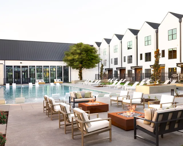 Windsor West Plano Apartments