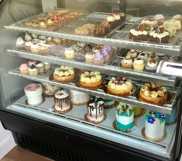 Ampersand Cake Co. LLC