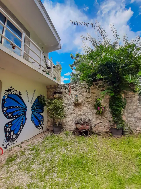 Yaxche Centro Hostal y Camping