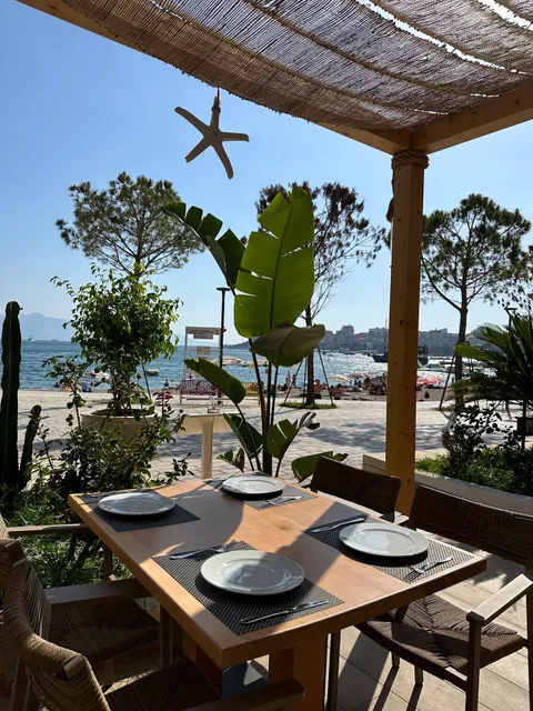 Vela Marine Restaurant