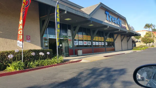 Trendy Department Store