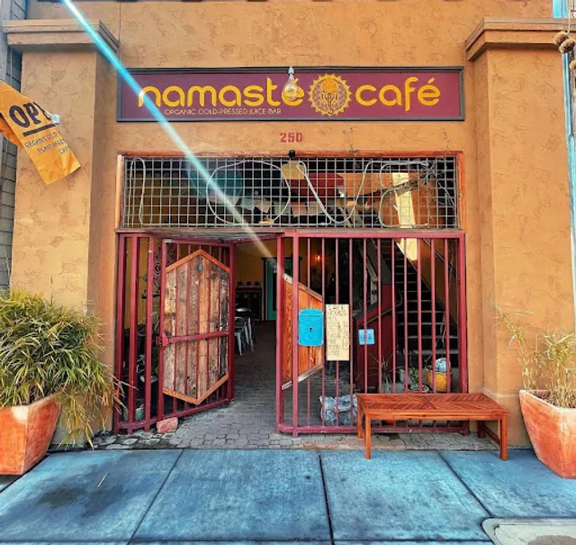 Namasté Café