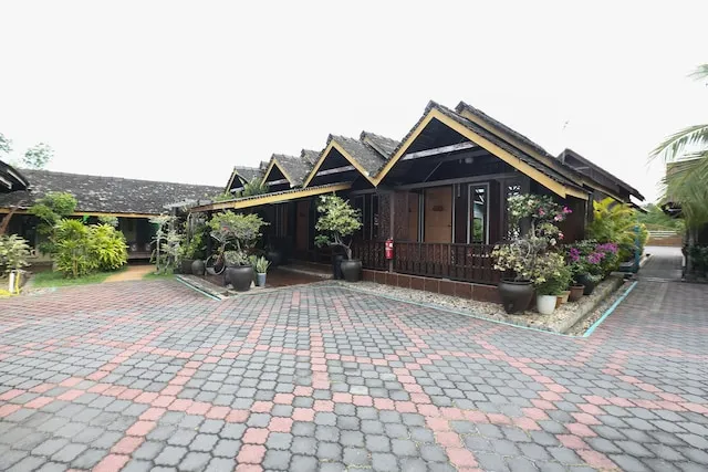 OYO 90038 Dalyla Inn Chalet