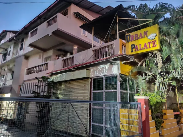 Townhouse - The Urban Inn