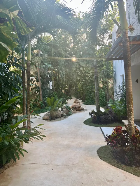 Chacbolay Luxury Home