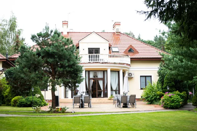 Hotel Dwór Konstancin | Wesela | Przyjęcia okolicznościowe | Imprezy firmowe