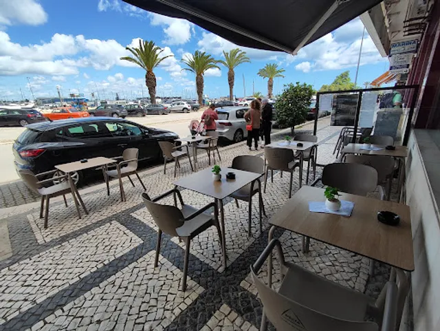 Elite Restaurant & Bar