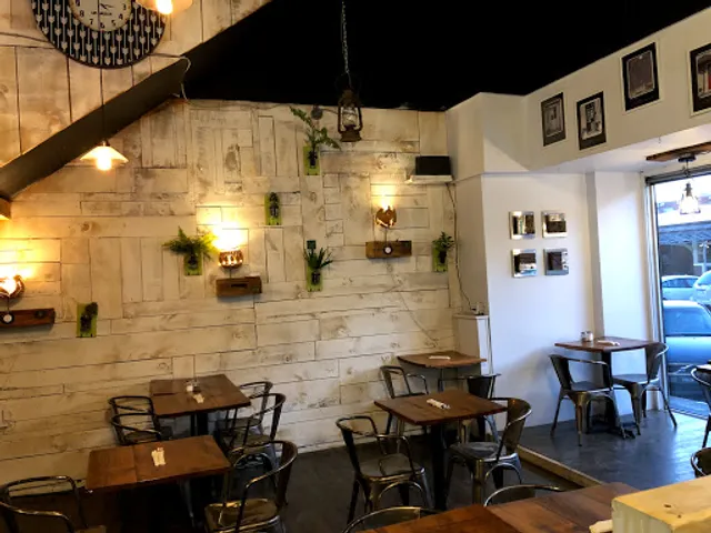 Restaurant La vie La vie comptoir santé