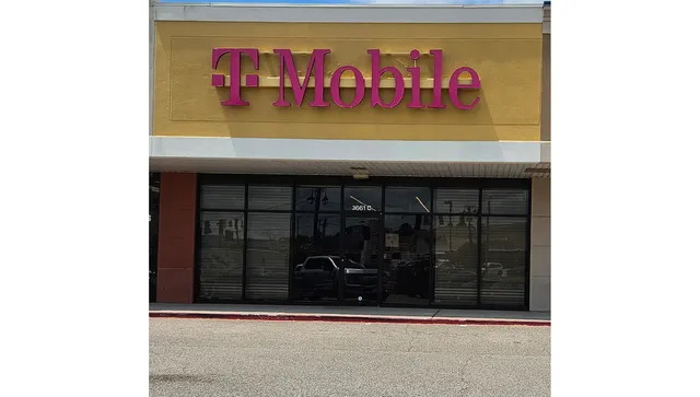 T-Mobile