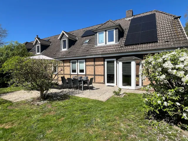 Ferienwohnungen Sonnenschein drei Wohnungen für bis zu 20 Personen