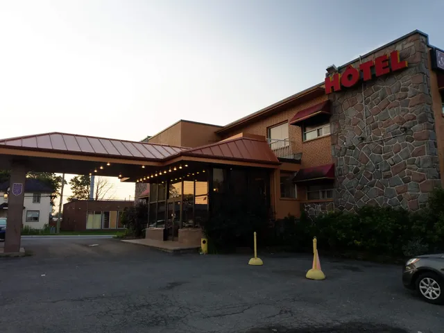 Auberge De L'Aeroport