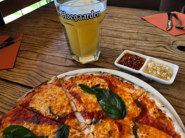 Alfie's Pizzeria and Deli