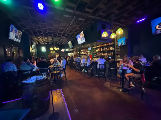 Post On pine Irish Pub