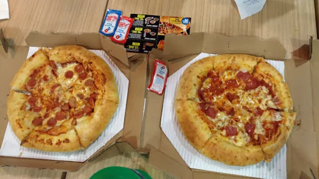 Domino's Pizza