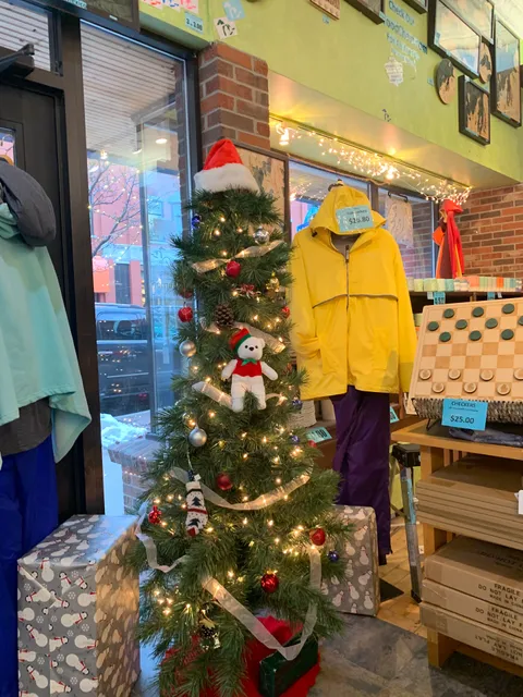 Momentum Outfitters - Traverse City