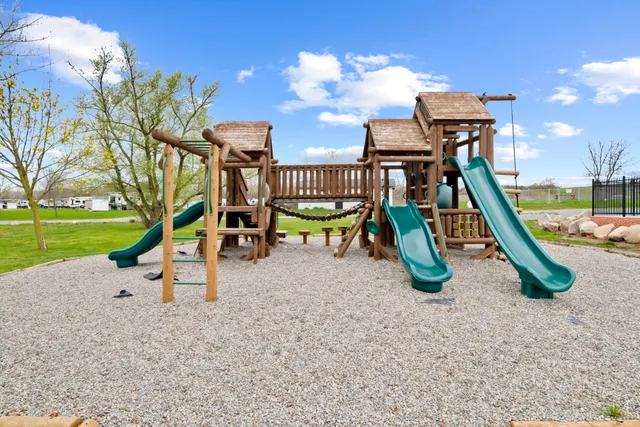 Gravel Ponds Campground