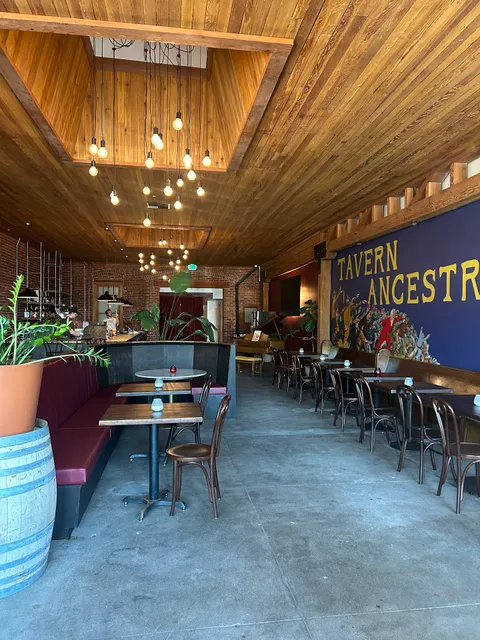 Tavern Ancestrale