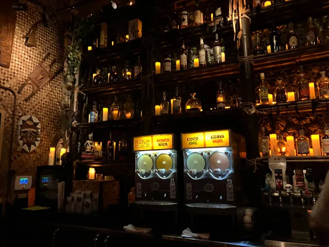 Limin Lounge Tiki Bar