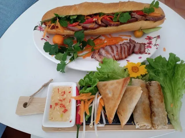 Star Banh Mi